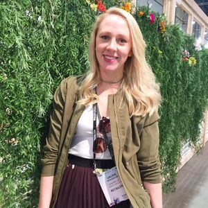 Meet your Posher, Laura